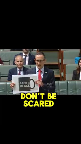 Remember the Coalition’s “Back in Black” mugs? ☕ They printed them but never delivered a surplus. Labor’s delivered 2 back-to-back surpluses, cut debt, kept unemployment low & found $100B in savings. You’ve have to be a mug to think that the Coalition can manage money #auspol