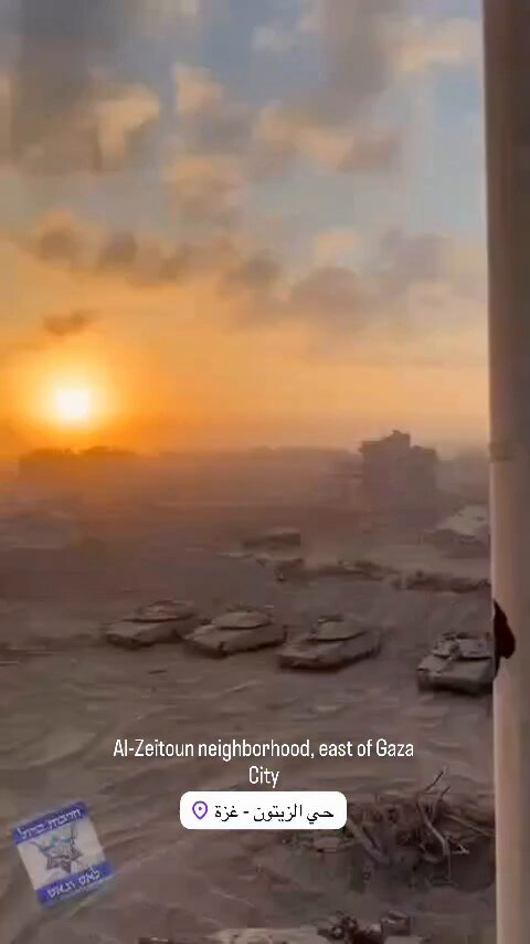 A video documents the massive destruction caused by Israel in citizens' homes in the Al-Zeitoun neighborhood in Gaza.