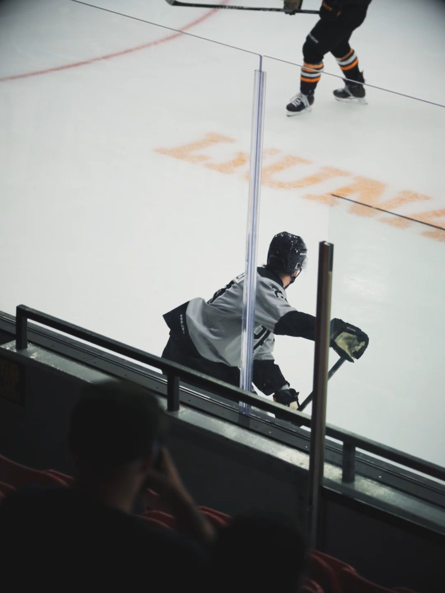 Vanacker doing Vanacker things 😮‍💨 #BFD #OHL #Blackhawks
