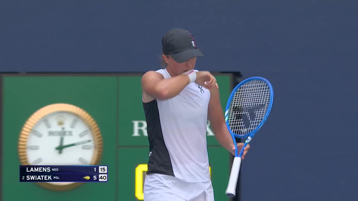6-1 first set in 30 minutes for Iga Swiatek!