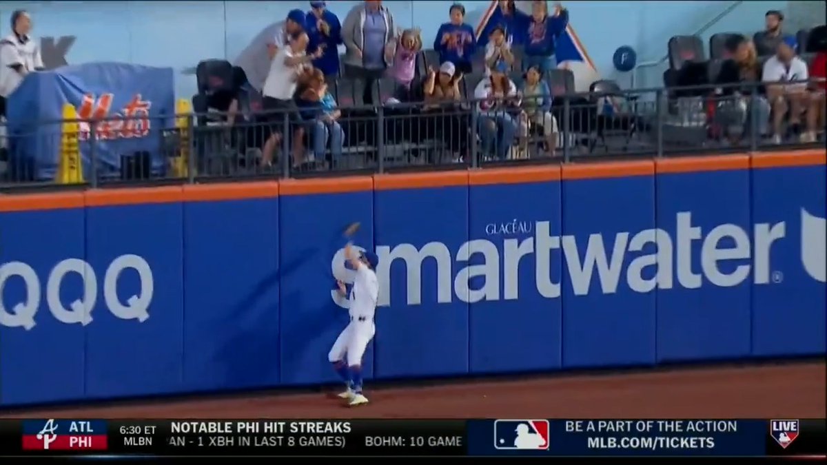 "He handled it with such aplomb... it was just fun to watch." Ron Darling reflects on Nolan McLean's dazzling start last night.