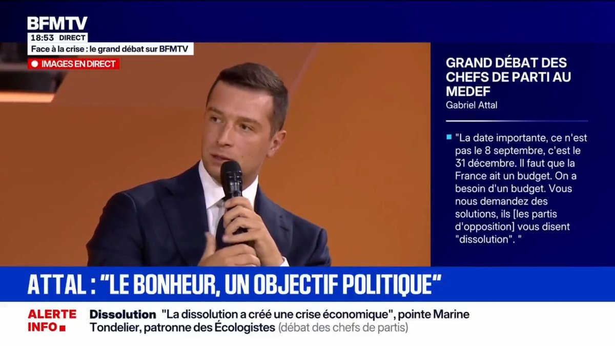 Mon modèle de société, ce n'est pas le "droit à la paresse" : la France s'est construite par le travail. Notre modèle social ne sera pas stable s'il est ouvert à la Terre entière et notamment aux étrangers qui ne travaillent pas. #LaREF25