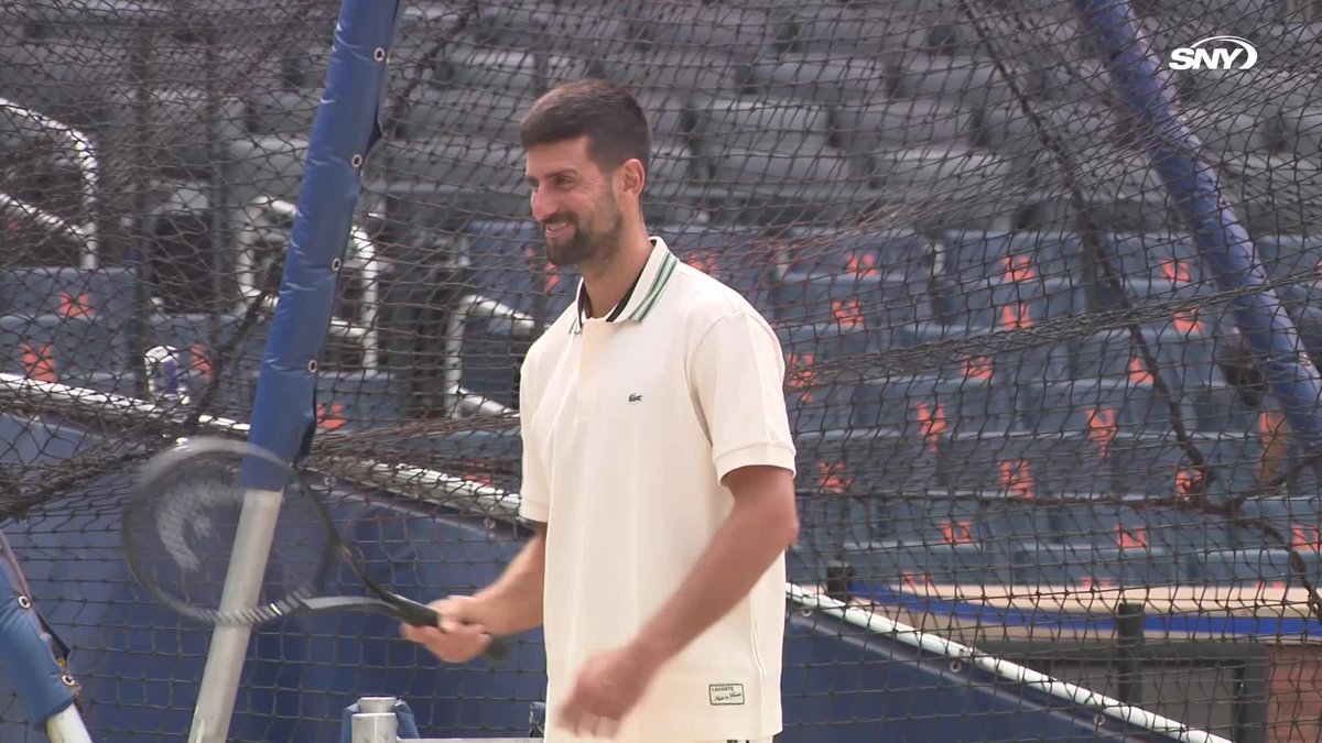 Novak Djokovic whacks some tennis balls baseball-style with Ryne Stanek 😂