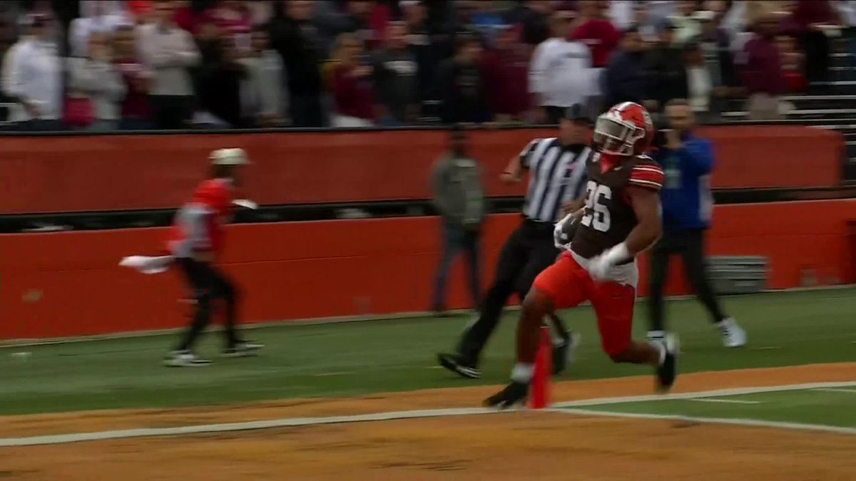 BOWLING GREEN RETURNS ITS OPENING GAME KICKOFF FOR THE TD 😱 It's the SECOND-STRAIGHT season they've done this!