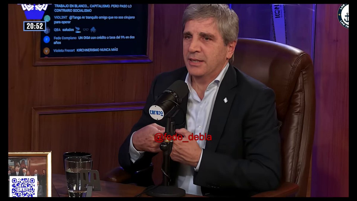 🔥 ESPECTACULAR El Ministro de Economía desactivando operetas "No discutí ni siquiera una vez en 18 meses con el Presidente. NI UNA. Casi es ilógico lo igual que pensamos. Yo ya sé lo que piensa él porque es lo mismo que pienso yo. Nuna ni siquiera discutimos una vez". "Yo no puedo estar dos años y medio más desmintiendo esto cada vez que lo dicen, les juro que ya no me entra en la cabeza". Javier Milei totocaputo