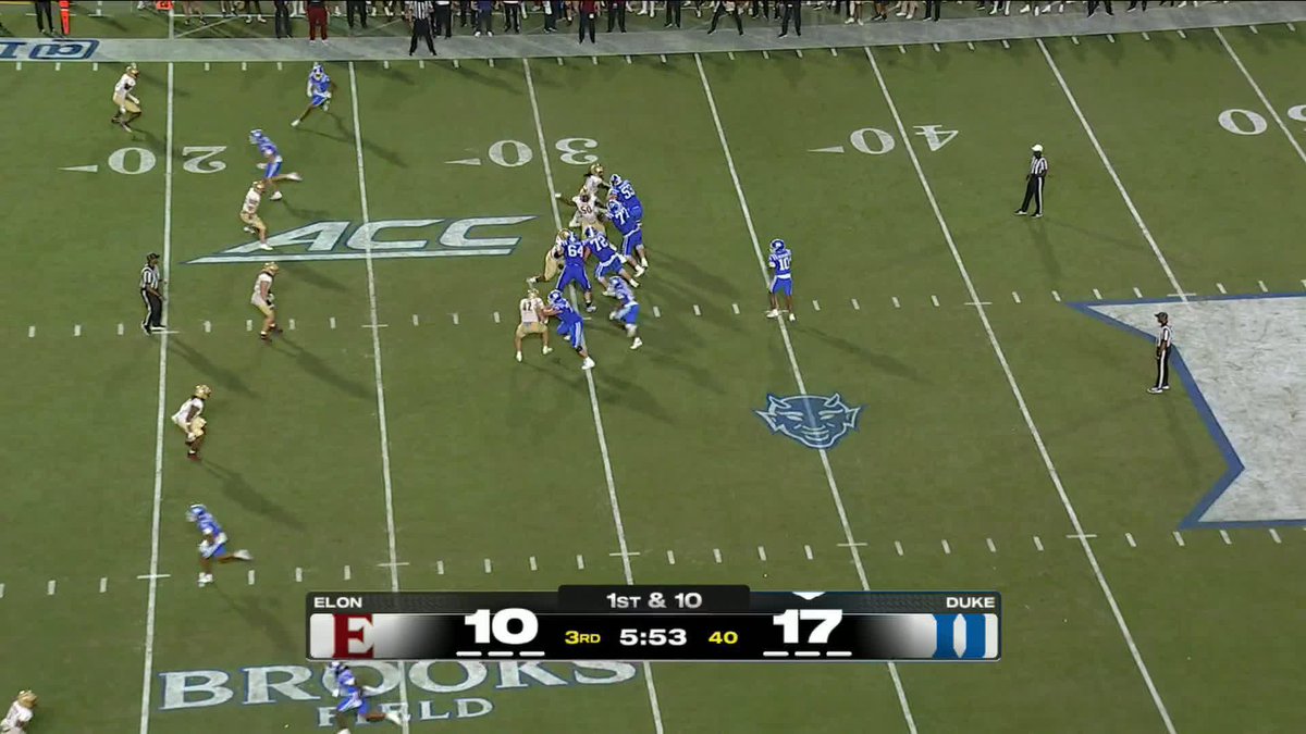 #1 finds the end zone for the first time this year! 😈