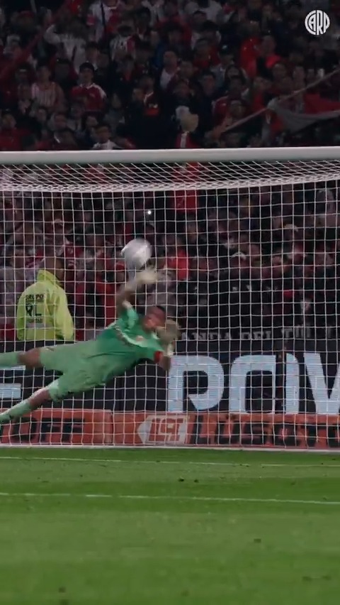 𝐀𝐑𝐌𝐀𝐍𝐈. 𝐀𝐑𝐌𝐀𝐍𝐈. 𝐀𝐑𝐌𝐀𝐍𝐈 🧤🤍❤️🤍