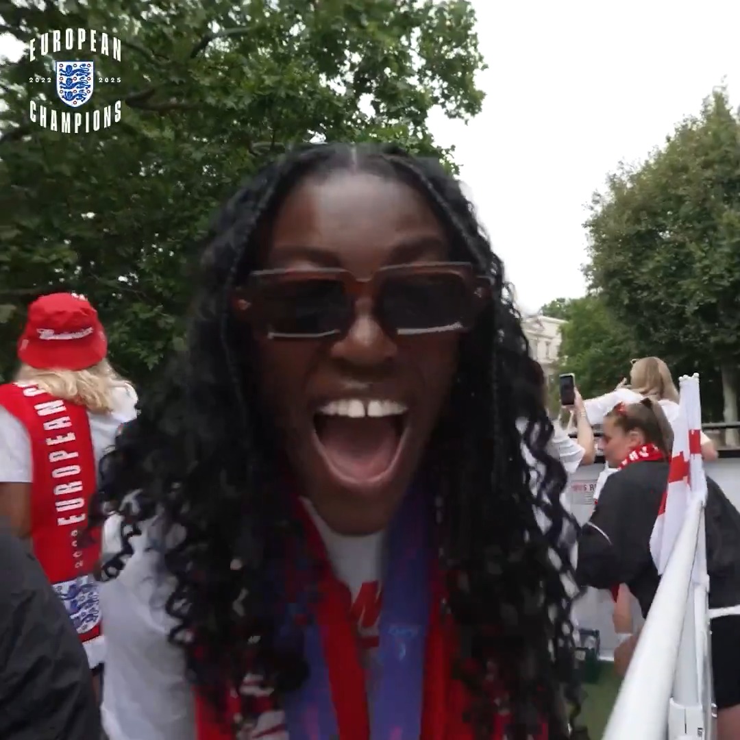 What a party in the capital! 🎉 A month ago, the #Lionesses celebrated winning UEFA Women's Nations League with 65,000 supporters in London 🥰