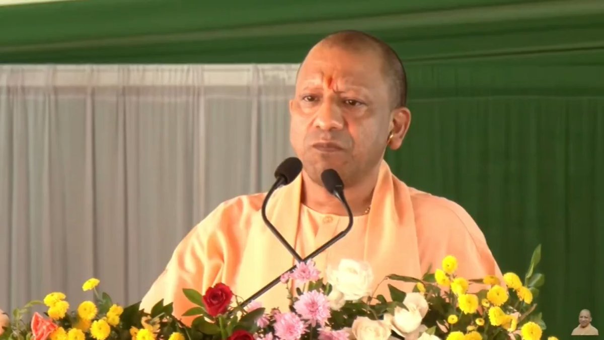 समाजवादी पार्टी और कांग्रेस ने अभद्र भाषा का प्रयोग करके राजनीतिक मर्यादा को तार-तार करने का काम किया है...