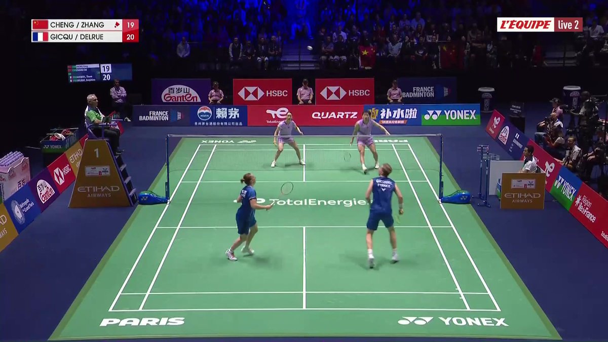 Delphine Delrue et Thom Gicquel remportent la première manche ! Les Mondiaux à suivre sur L'Équipe live > #lequipeBADMINTON #Paris2025 #BWFWorldChampionships