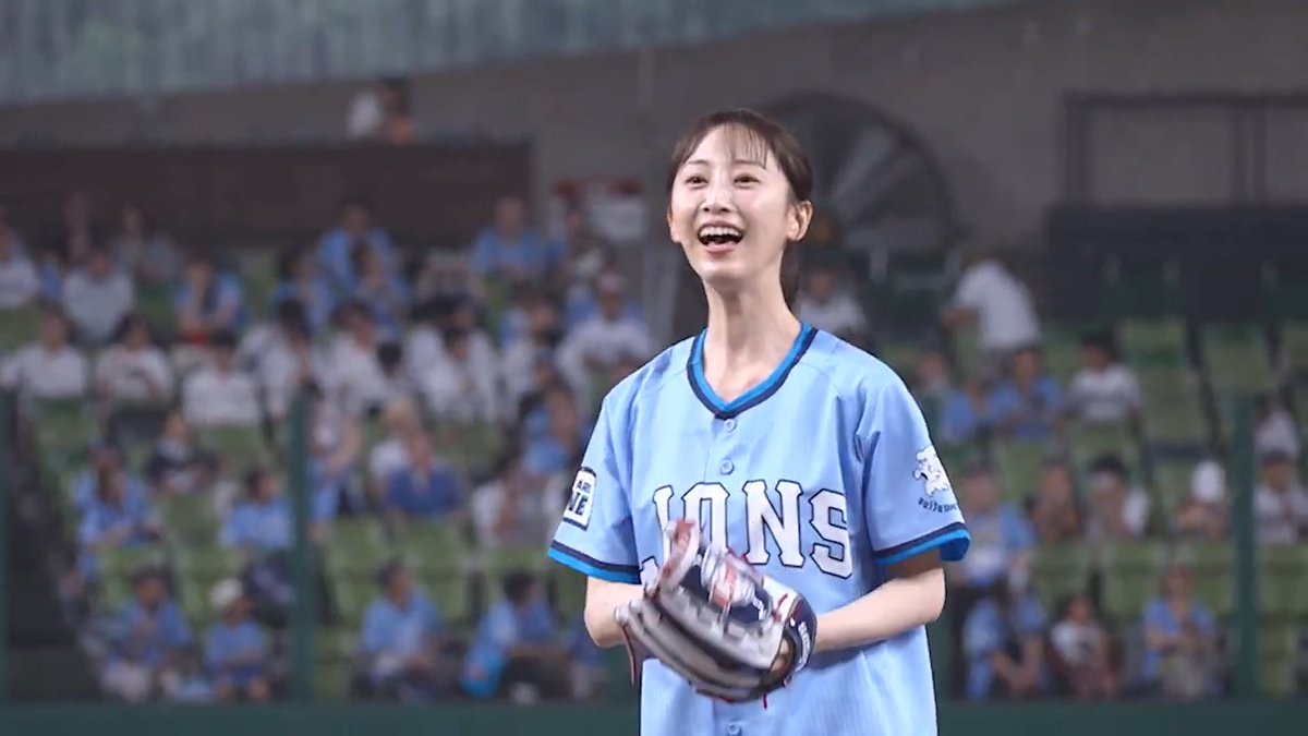 #ライオンズフェスティバルズ2025 のゲストとして舞台 『ハリー・ポッターと呪いの子』から #松井玲奈 さんが来場! セレモニアルピッチなどで球場を盛り上げてくれました! ▼全容はこちら! #埼玉西武ライオンズ #seibulions #ライオンズサマーブルー #ハリポタ舞台