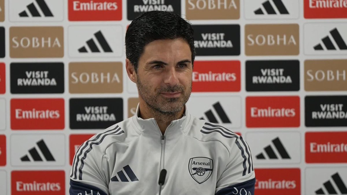 Mikel Arteta says forward Bukayo Saka will be out for a few weeks with a hamstring injury 🔴