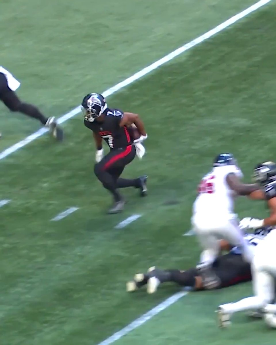 .Bijan Robinson is poised to be a fantasy star this season. What pick was he drafted with in your league? 👀 Verizon TBvsATL– Sunday 9/7 at 1pm ET on FOX