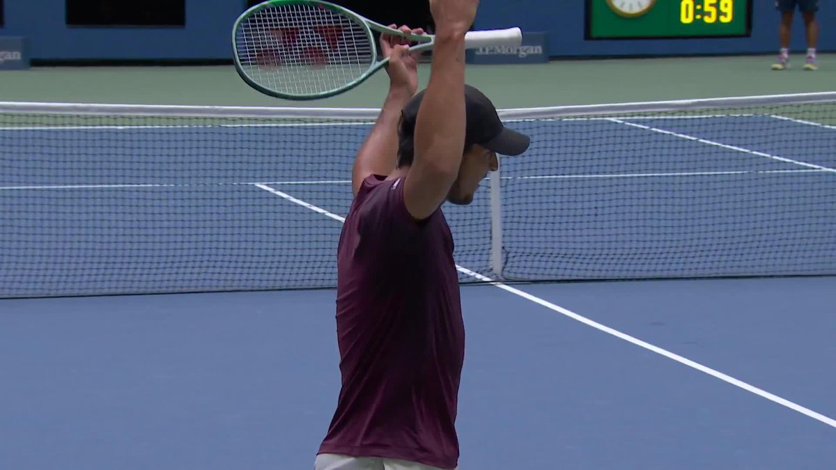 WHAT A SHOW ON ASHE! 🎩