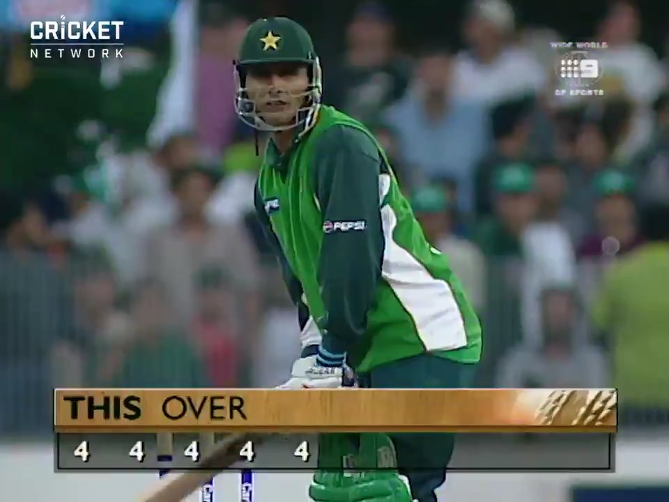 Apart from Kallis, just one fast-bowling allrounder has 5000+ runs & 250+ wickets in ODIs: Abdul Razzaq. How underrated was he?