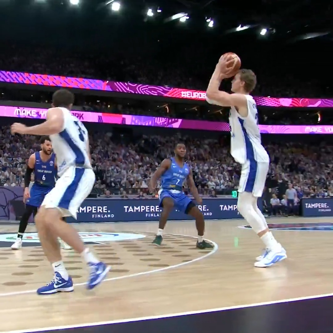 LAURI MARKKANEN IS UP TO 43 POINTS 🚨