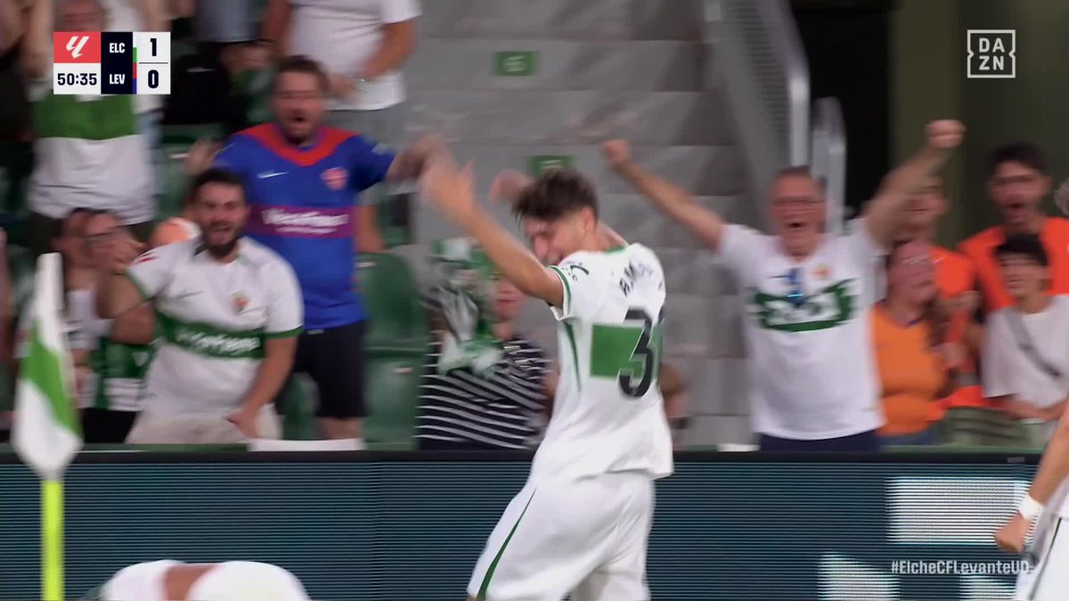 ESTE CHICO ES DIFERENTE. RODRIGO MENDOZA TIENE MUCHA MAGIA Y EN ELCHE LO SABEN 🇪🇸 🌟🔥 🔗 #LALIGAenDAZN ⚽