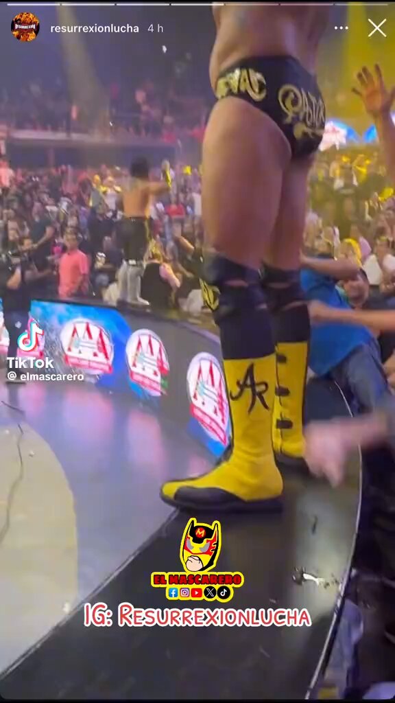 Cómo le vas a picar el culo a Alberto del Río? JAJAJA pinche don pendejo.