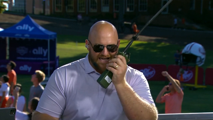 You never know what you're gonna get when Eric Mac Lain is back at Clemson 👀