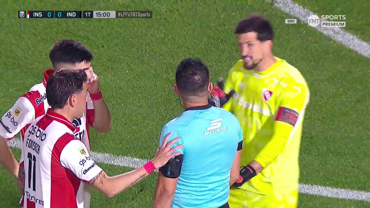 Era offside? Entró toda? No lo sé Lo único de lo que estoy seguro es que no puedo creer lo que erró este tipo