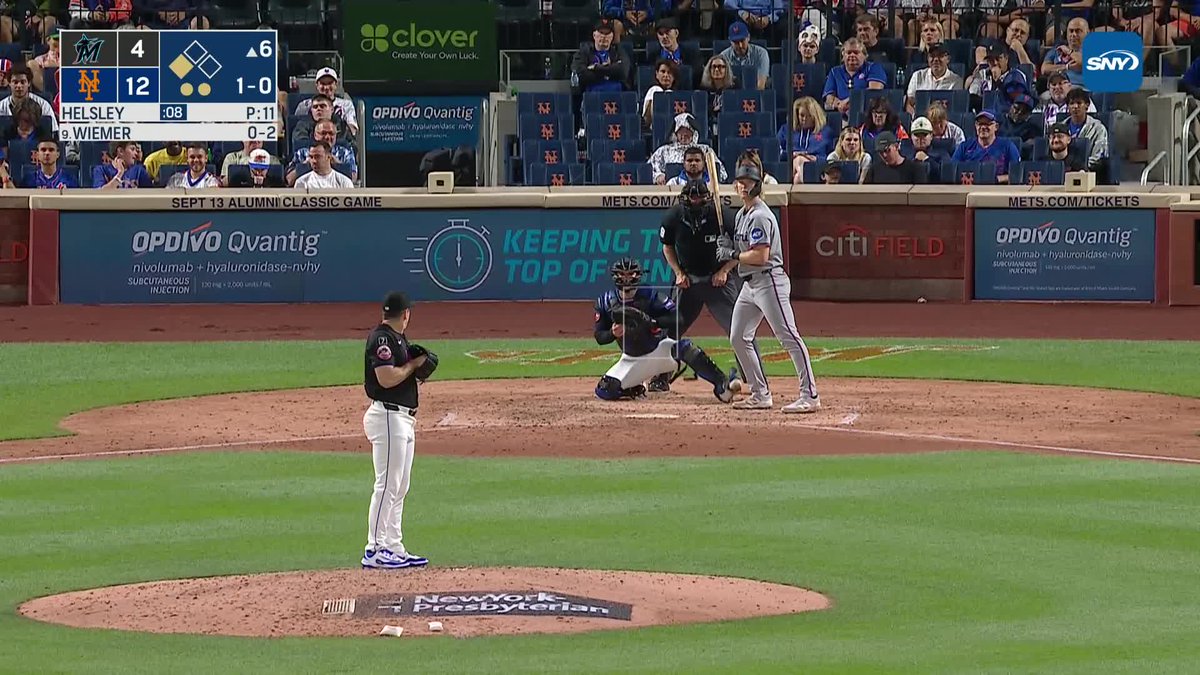Francisco Lindor and Pete Alonso combine to save a run!