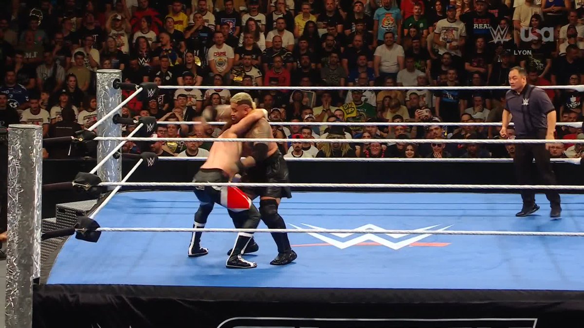 HE DID IT!!! 👏 Sami Zayn is the NEW United States Champion! 🇺🇸