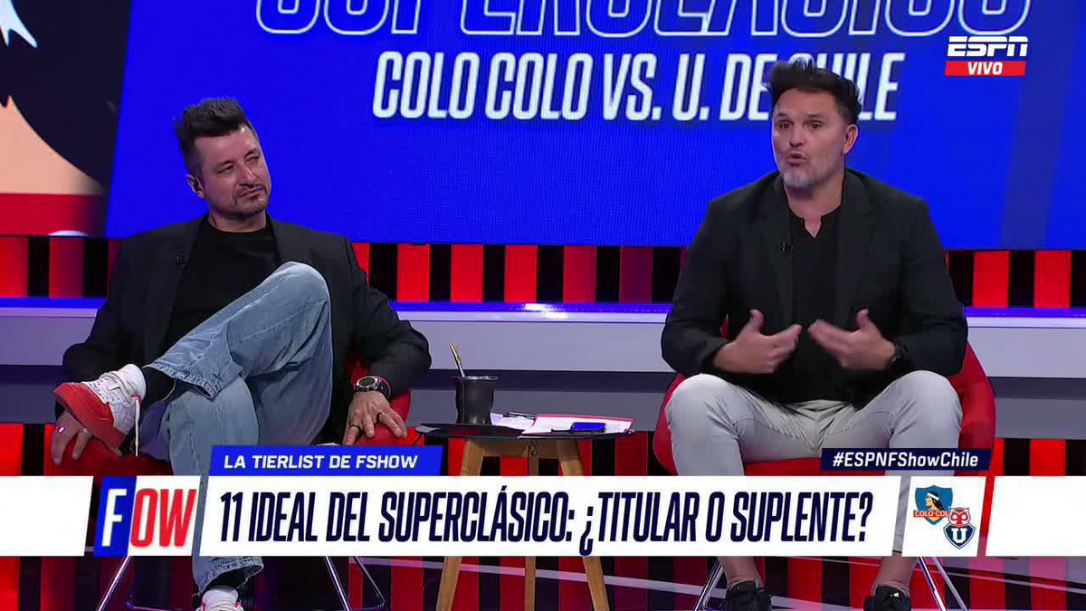 "VICENTE PIZARRO ES UN JUGADOR CORRECTO, PERO NO SOBRESALE" Rafael Olarra fue muy crítico con el Vicho en el presente albo: "Espero que sea un jugador que sea importante, Colo Colo no juega a nada en ese mediocampo" ▶️ Mira #ESPNFShowChile en el Plan Premium de #DisneyPlus.