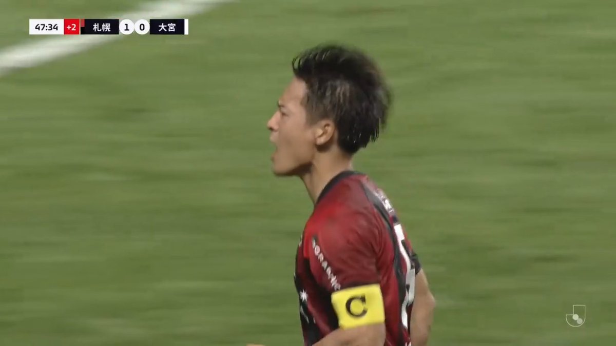 一撃必殺の左足🚀 高嶺朋樹の強烈なフリーキック！ 🎦 ゴール動画 🏆 明治安田Ｊ２リーグ 第28節 🆚 札幌vs大宮 🔢 1-0 ⌚️ 45+2分 ⚽️ 高嶺 朋樹（札幌) #Ｊリーグ