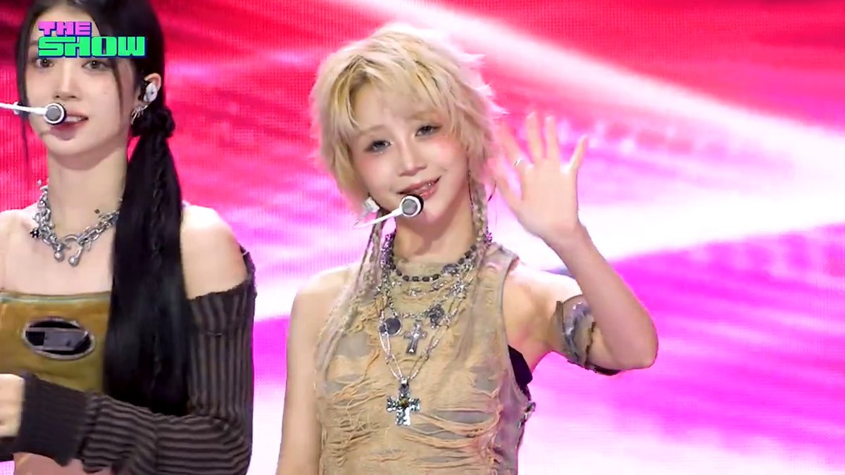 히카루 웃는 모습 눈을 뗄 수 없어 해피 병아리 카루 yum ( ´ ▽ ` )˖*♬˖ ࣪⊹ #KPOP #THEKPOP #THESHOW #더쇼 #Yum #Kep1er #케플러 #HIKARU #히카루 Kep1er