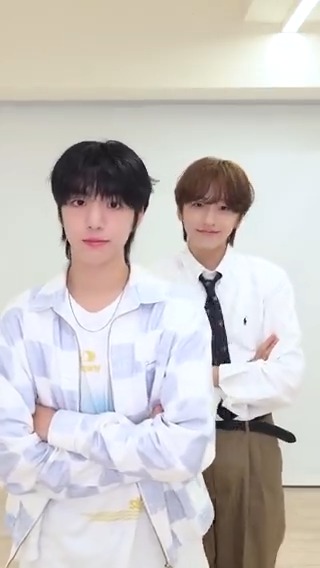 [🎥] 하지마 乂( •̀ . •́.) 乂(๑•̀ө•́๑) 💫 💫 💫 #IDID #아이딧 #BAEKJUNHYUK #백준혁 #JEONGSEMIN #정세민