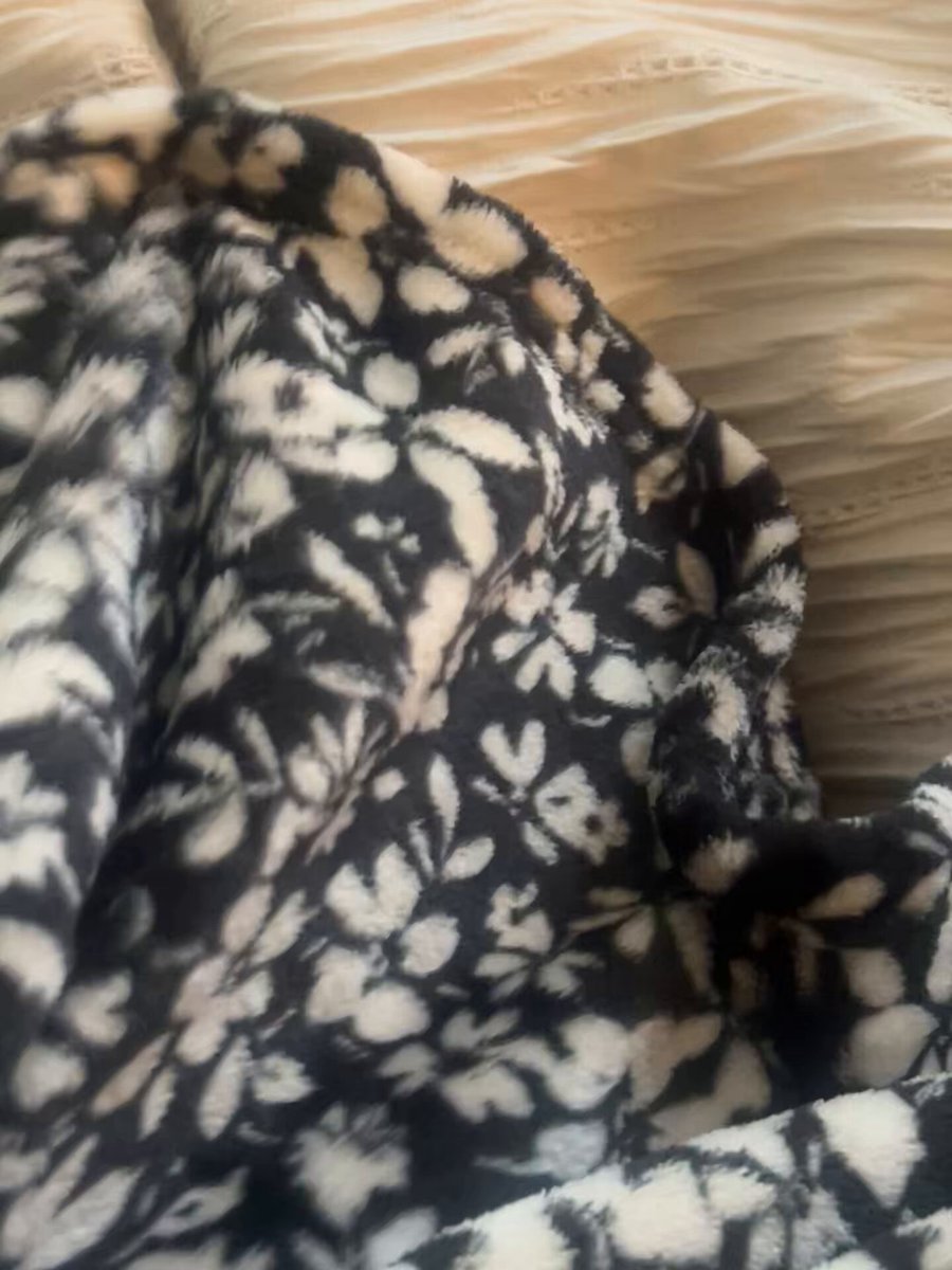 Wake TF UP and send me brunch money I wanna take myself out today on your dime 🤭 $payme4eva99