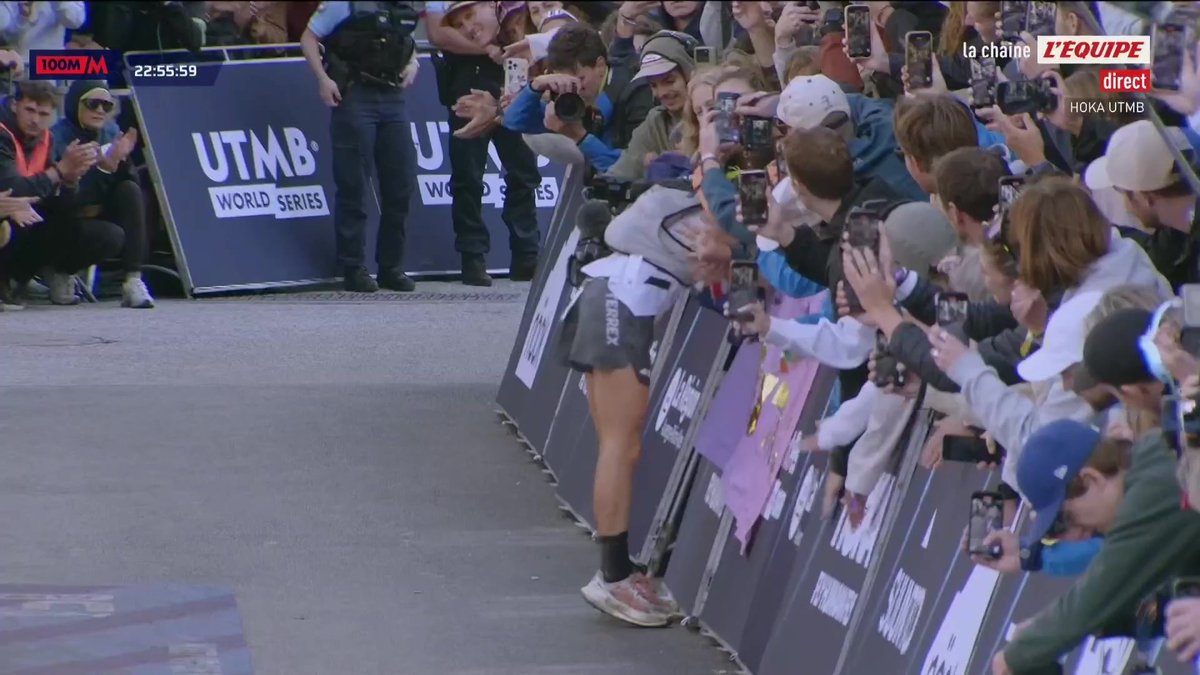 🏃‍♀️​ La Néo-Zélandaise Ruth Croft remporte l'UTMB 2025 en 22h56'23" ! #UTMB2025
