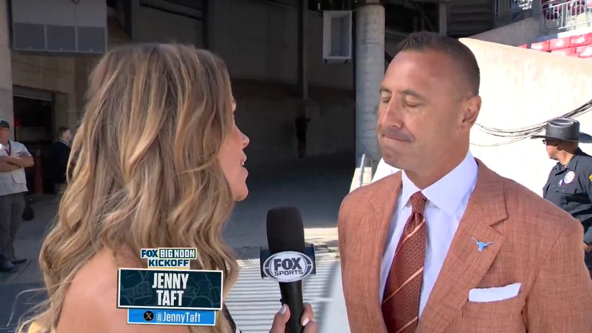 "Today is his chance to go be him." Jenny Taft speaks with Texas Football Head Coach Steve Sarkisian about Arch Manning ahead of kickoff at Ohio State