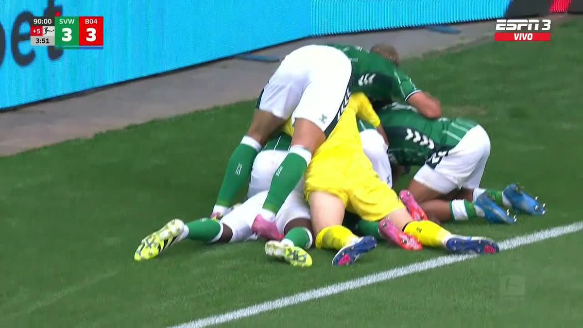 ¡INCREÍBLE! WERDER BREMEN SE LO EMPATÓ AL LEVERKUSEN CON UNO MENOS: Karim Coulibaly marcó el 3-3 en la última del partido. 📺 Mirá la #Bundesliga por #DisneyPlus Plan Premium