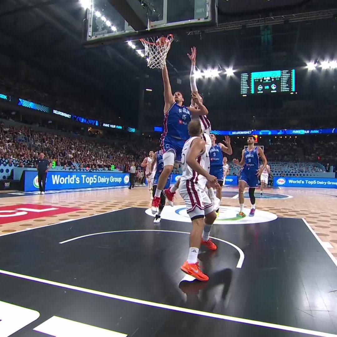 Seeing Jokić sprint like that from one half to the other is a once in a lifetime thing.