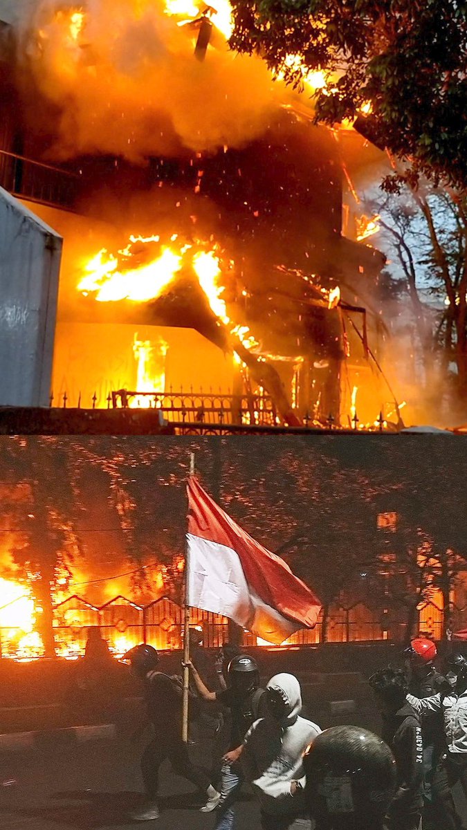 A fire at a council building during widespread protests in Indonesia killed at least three people and injured four others, officials say. Student-led protests continue in Surabaya city on main island Java, as well as on the islands of Bali and Lombok.