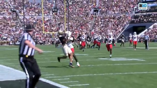 You need to see the replay of this Arhmad Branch catch 👇😍 Purdue Football 📺: Big Ten Network