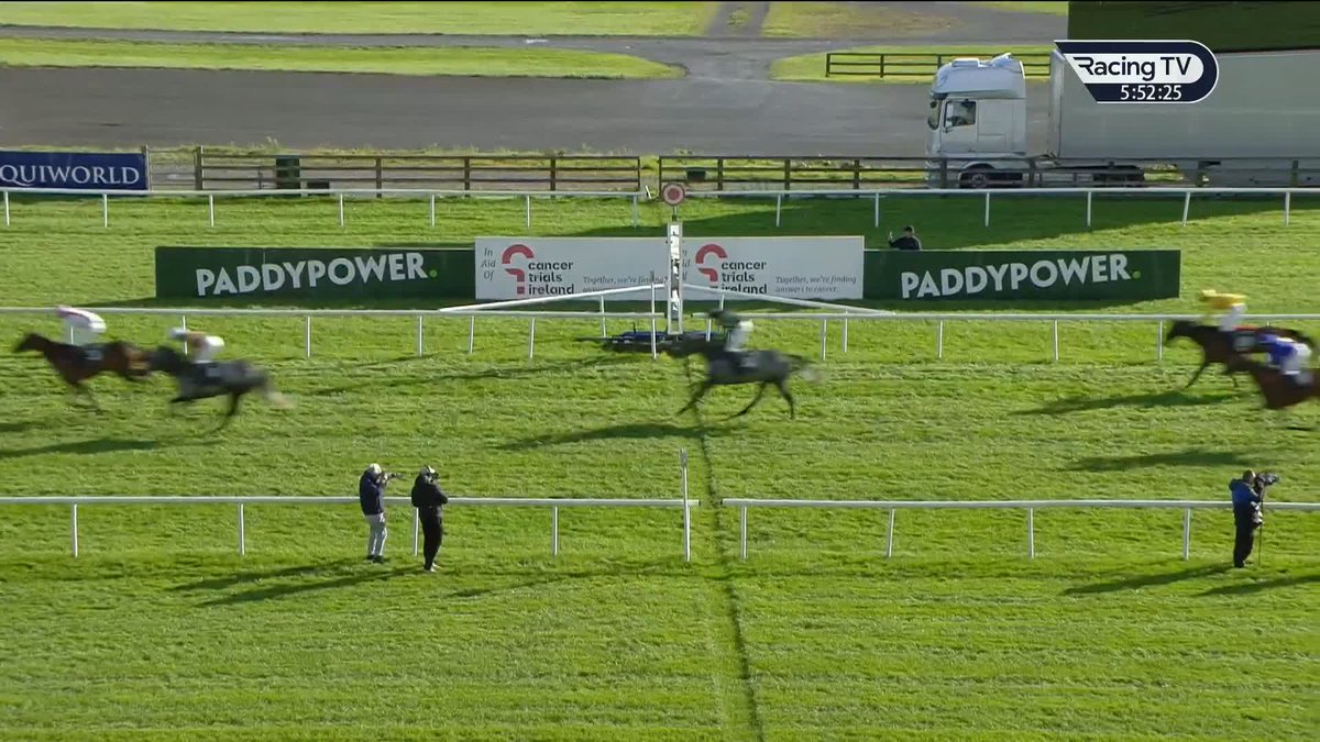 The Jessica Harrington-trained Mo Ghille Mar & Olivia Marnane lands the Pat Smullen Cancer Trials Ireland Charity Race Supported By Ballylinch Stud Congratulations to all involved 👏