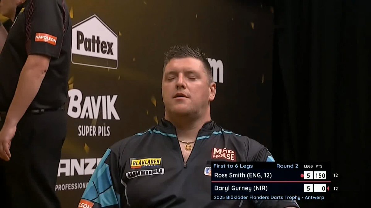 GURNEY SINKS SMUDGER! What a way to win it! Daryl Gurney pins a sensational 121 to defeat Ross Smith and reach the Last 16 in Antwerp! 📺 #ET10