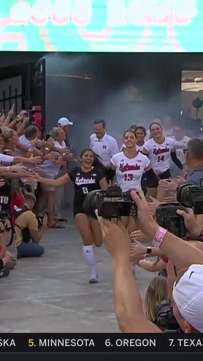 Today we’re taking a look back at when 92,003 attended an outdoor volleyball match in Lincoln, NE on 8/30/23 🤩