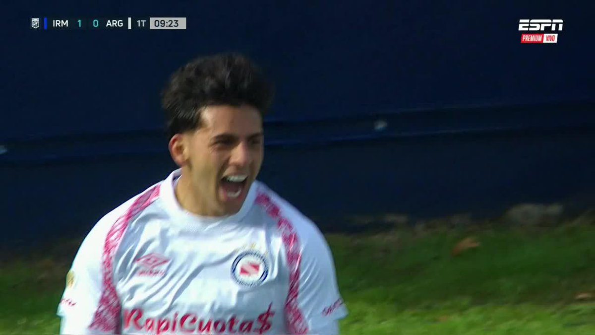 Hernán López Muñoz, el control es medio gol.