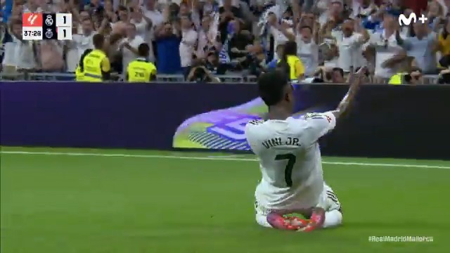 ⚡️ El momento de Vini Jr.. El tanto de la victoria del Real Madrid. #LALIGAEASPORTS #LaCasaDelFútbol