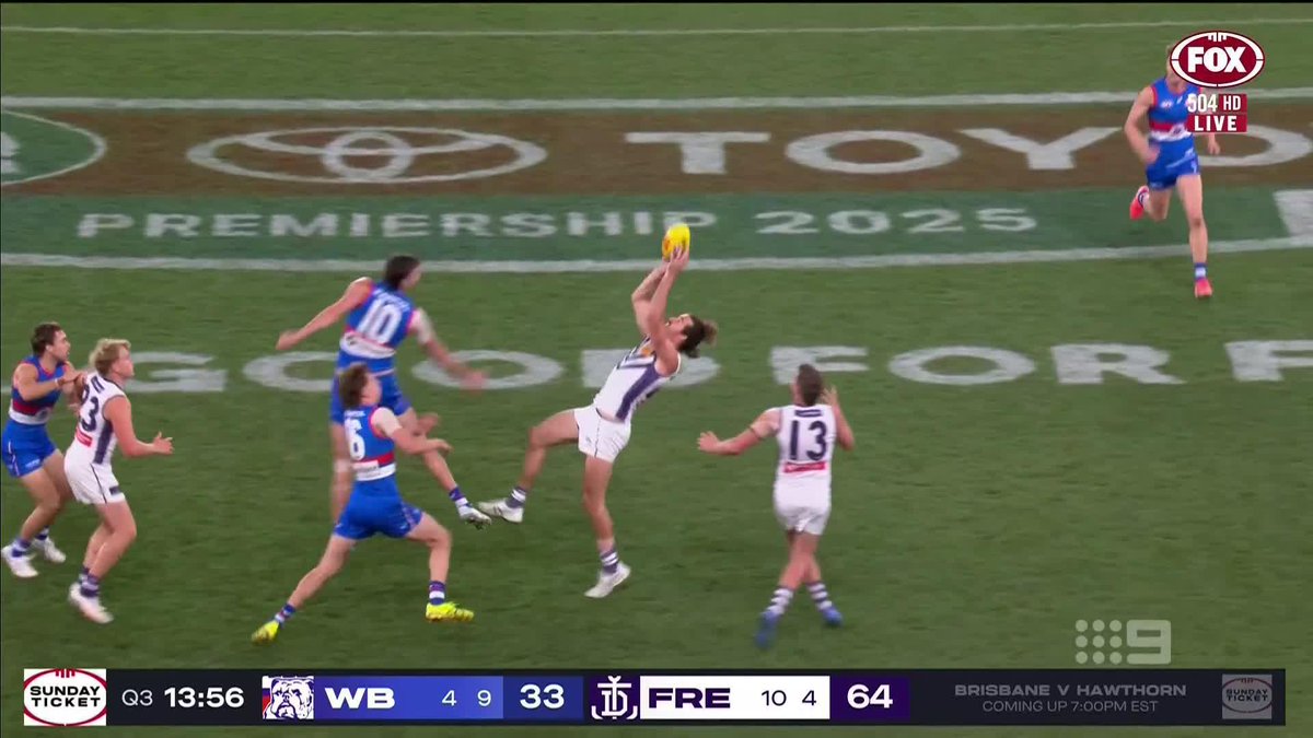 "He played Sam Darcy better than anyone's played him all year. It was a masterclass." Why Llordo believes the Alex Pearce-Ben King match-up is crucial for the Freo-Suns clash. #9AFLSFS | Watch on Nine & 9Now 🖥️