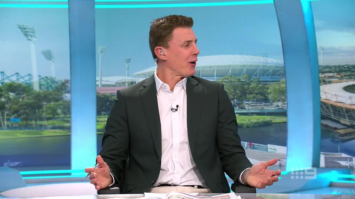 "I blame the current player Zach Merrett..." 😂😂 Llordo's classic response to his Bombers event discount in What Caught My Eye 👀 #9AFLSFS | Watch on Nine & 9Now 🖥️