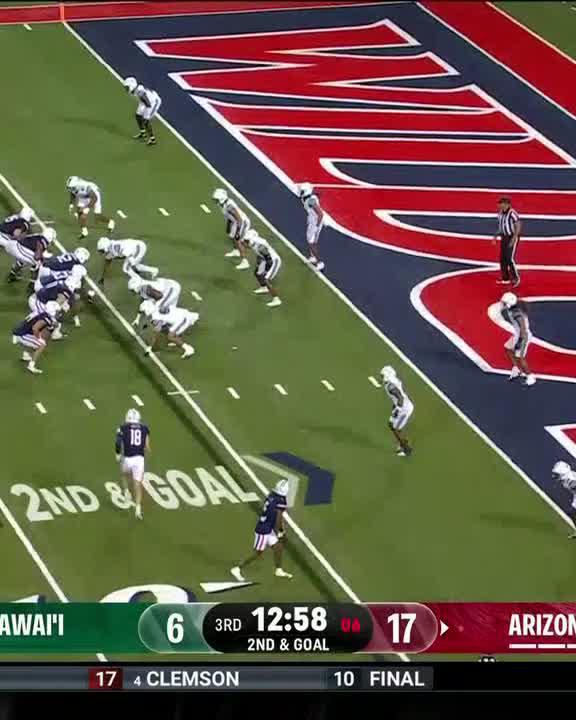 Noah Fifita delivers a BULLET to Sam Olson as Arizona Football extends its lead in Tucson. #Big12FB | 📺 TNT