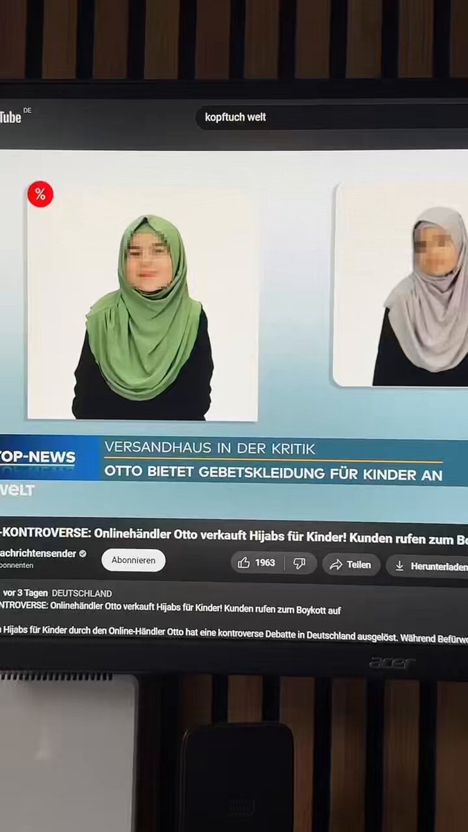 Erst Burka, dann Niqab, jetzt sogar das Kopftuch! CSU-Politiker erklärt allen Musliminnen: Ihr seid unterdrückt. Millionen Frauen in Deutschland, die ihr Kopftuch freiwillig tragen – ob Ärztin, Studentin oder alleinerziehende Mutter – werden von ihm abgestempelt.#hijab