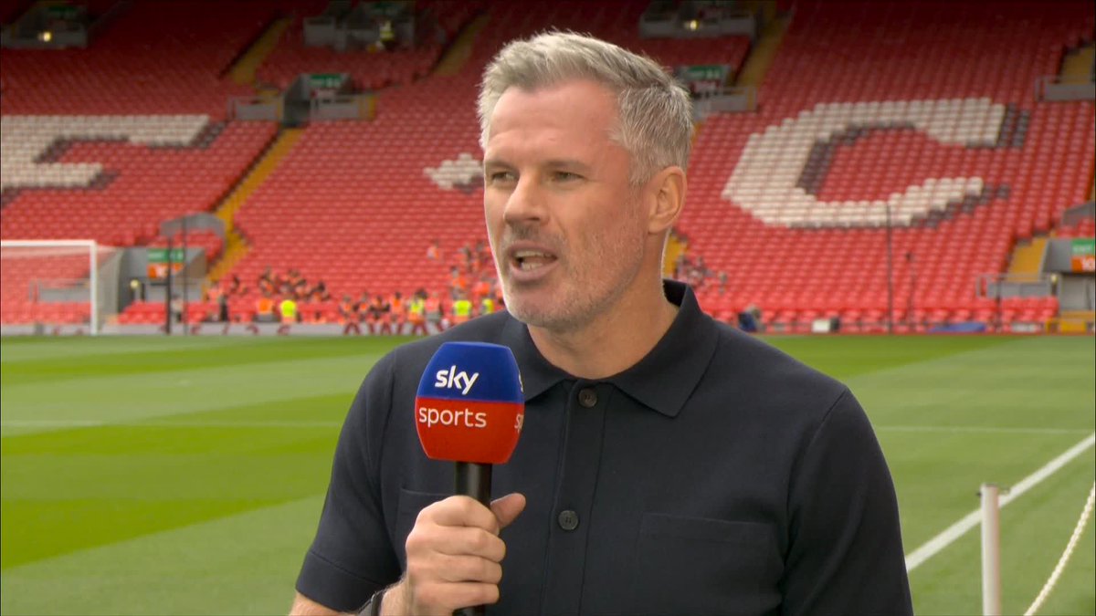 "They're not really exciting to watch. They look like a really poor team" Jamie Carragher says West Ham could be dragged into a relegation fight.