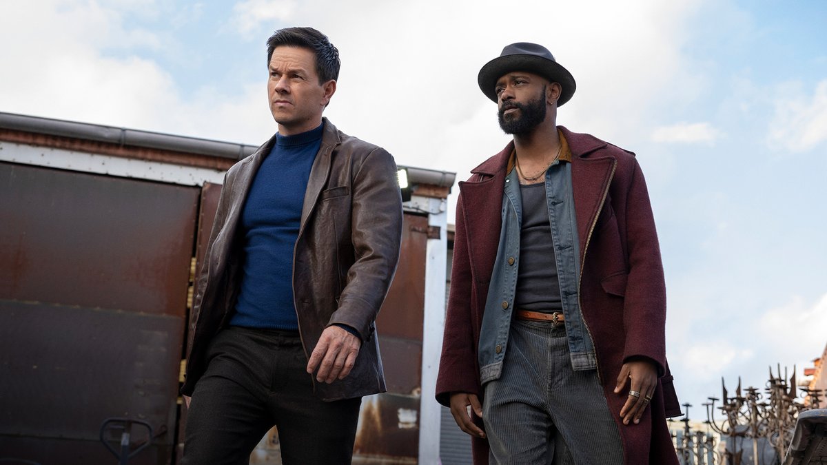 First trailer for Shane Black's #PlayDirty. Starring Mark Wahlberg, LaKeith Stanfield, Keegan-Michael Key, and Nat Wolff.