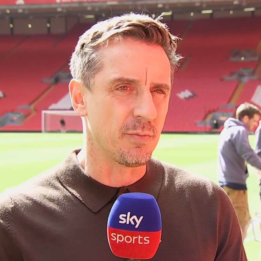 🗣️ "It all points towards being a brilliant game" Gary Neville previews Liverpool vs Arsenal ⚔️