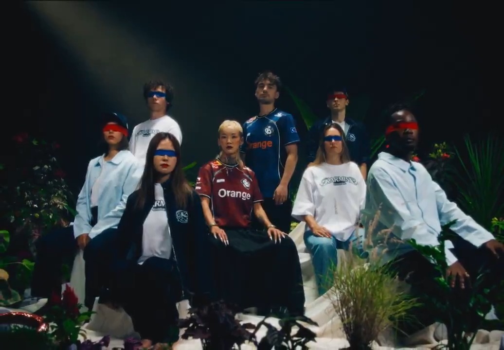Conçu pour la performance, destiné aux grands moments. #KCORP - COLLECTION WORLDS 2025 x Fulllife - COLLECTION DENIM 2025 Disponible dès maintenant.